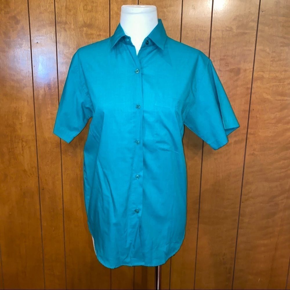 Women’s vtg pearl river shirt sz S